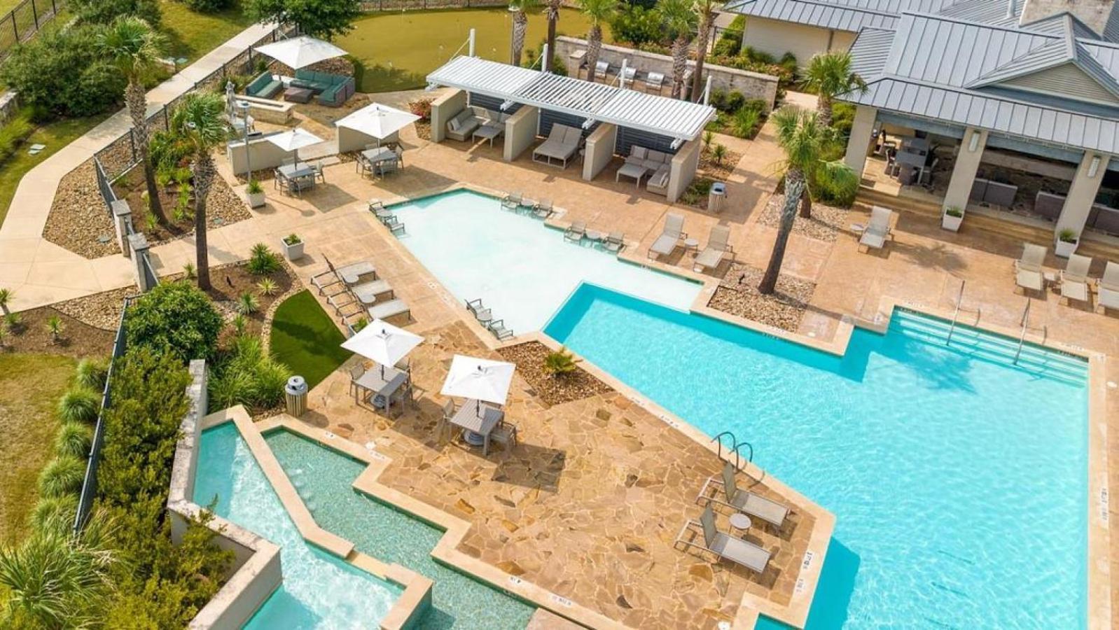 Landing At The Green At Plum Creek - 2 Bedrooms In Kyle Ngoại thất bức ảnh